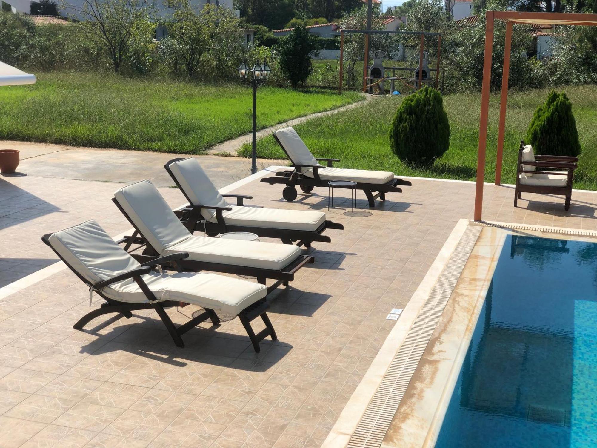 Parissis Eden Villas Skiathos 트롤로스 외부 사진