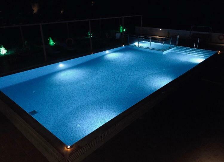 Parissis Eden Villas Skiathos 트롤로스 외부 사진
